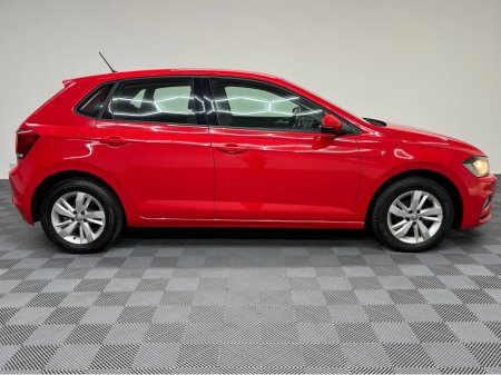 2018 Volkswagen Polo SE €13,950 thumbnail