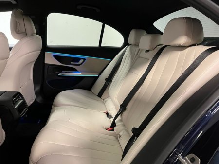 2026 Mercedes-Benz E Class 300de AMG - 20 Inch Alloys - Reversing Camera - Ambient Lighting - Sat Nav - Climate Control - Electric Heated Memory Seats - Keyless Start - Apple CarPlay/Android Auto €91,320