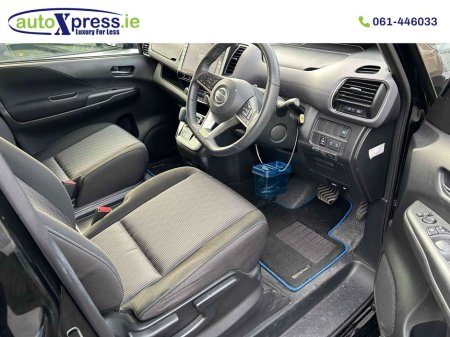 2020 Nissan Serena E-POWER HIGHWAY STAR V Hybrid Automatic, 360 Camera, 7 Seater €24,995