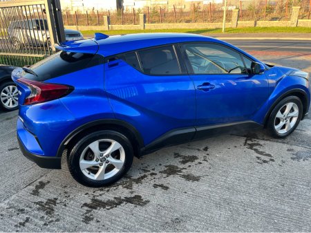 2018 Toyota C-HR 1.8 HUBRID AUTO LOW KMS €17,450 thumbnail