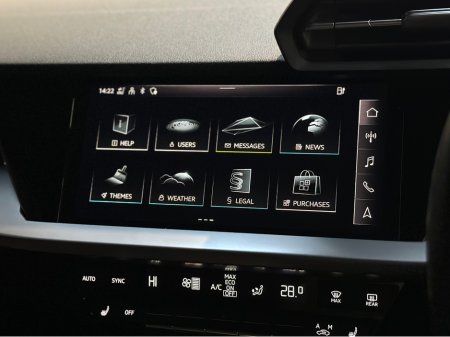 2024 Audi A3 40 TFSIe HYBRID SPORT AUTO €32,950 thumbnail