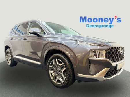 2022 Hyundai Santa Fe 1.6 PHEV 4WD Executive Plus Auto €44,995