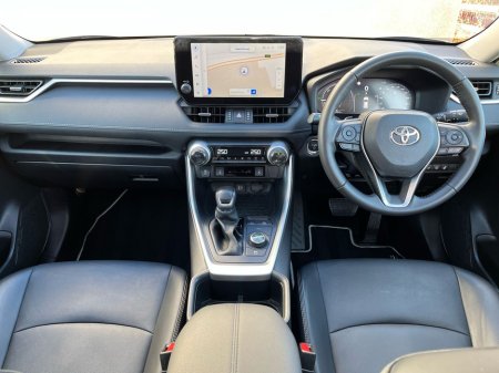 2023 Toyota Rav4 2.5 Hybrid AWD-i Platinum €44,950