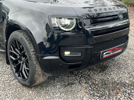 2025 Land Rover Defender HDTP XDYN HSE DM HARD TOP X-DYNAMIC €119,000 thumbnail