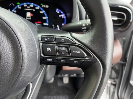 2021 Toyota Yaris Cross Z AUTOMATIC HYBRID 1.5 PETROL €23,950 thumbnail