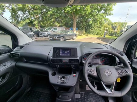 2026 Opel Combo Electric | Sportive | 100kw | L1H1 €33,411