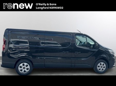 2026 Renault Trafic Advance 150bhp 2nd sliding door €32,700