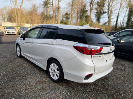 2015 Honda Fit  €10,999 thumbnail