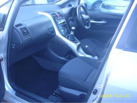 2011 Toyota Auris 1.4 D-4D TR 5DR €5,250