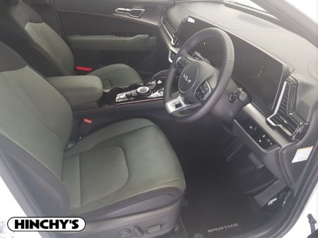 2025 Kia Sportage Anniversary PHEV Demo Model €47,900 thumbnail