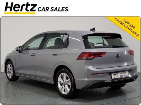 2024 Volkswagen Golf Life 115HP 2.0TDI Diesel Manual €28,945