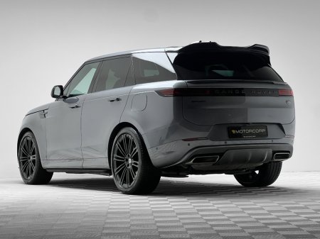 2023 Land Rover Range Rover Sport DYNAMIC SE P440E 440HP *PAN ROOF* €94,990 thumbnail