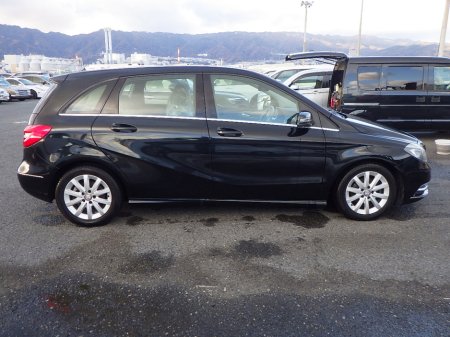 2014 Mercedes-Benz B Class B180 €12,950