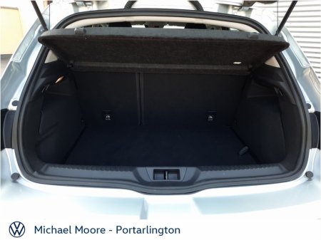 2021 Renault Megane 1.6 160 PHEV ICONIC €18,950 thumbnail