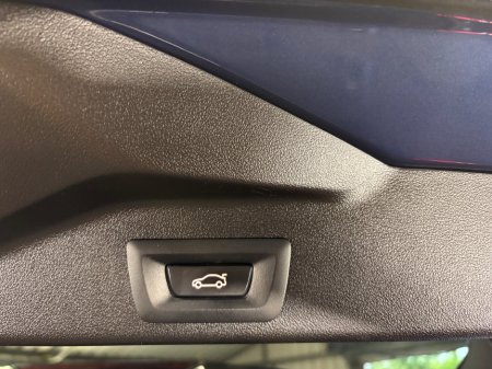 2021 BMW X5 xDrive45e M Sport €52,900 thumbnail