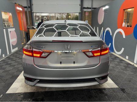 2020 Honda Grace €16950! 2020 HONDA GRACE HYBRID LX SENSING 1.5 AUTOMATIC / REVERSE CAMERA / CRUISE CONTROL €16,950