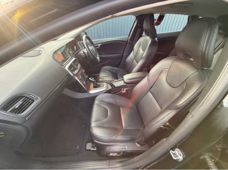 2018 Volvo V40 D4 INSCRIPTION - 2.0L DIESEL - AUTO - 12M WARRANTY - CAR: 1615 €14,950 thumbnail