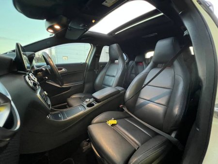 2016 Mercedes-Benz A Class A180 PREMIUM EDITION 1.6 * HIGH SPEC *// OPENING PAN ROOF // BRAND NEW 19