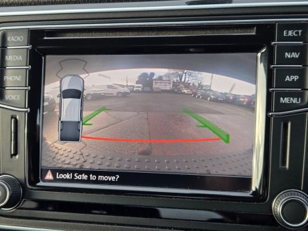 2017 Volkswagen Amarok DC V6 TDI HIGHLINE 4MOTION €23,950 thumbnail