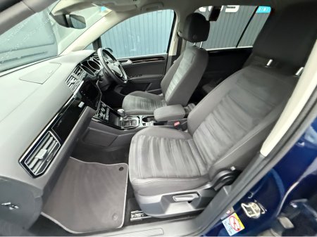 2018 Volkswagen Touran HIGHLINE - 2.0L DIESEL - 7 SEATS - AUTO - 12M WARRANTY - CAR: 1621 thumbnail