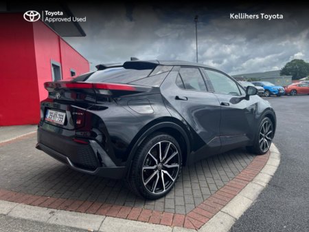 2025 Toyota C-HR C-HR PHEV GRS PREMIERE €43,950