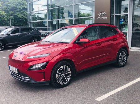 2022 Hyundai Kona EV Premium 64kwh €23,950
