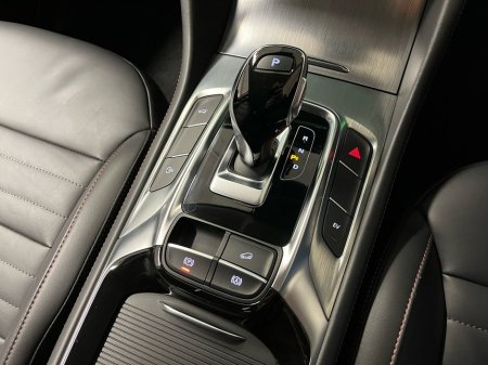 2024 MG HS Trophy 1.5 T-GDI PHEV 122BHP - Reversing Camera - Sat Nav - Climate Control - Heated Seats - Keyless Start - Apple CarPlay/Android Auto €31,450