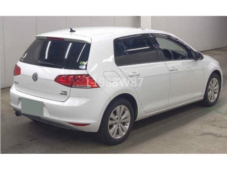 2014 Volkswagen Golf 1.2 TSI DSG 105HP COMFORTLINE €12,400