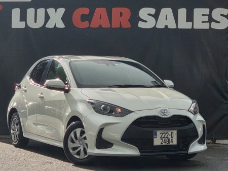 2022 Toyota Yaris 