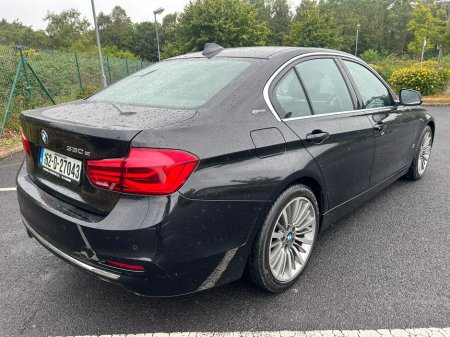 2016 BMW 3 Series  €16,999 thumbnail