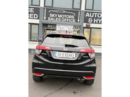 2015 Honda Vezel  €14,990 thumbnail