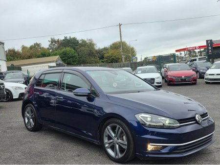 2019 Volkswagen Golf ( 192 REG ) HIGHLINE FULL LEATHER SEATS HEATED ELECTRIC SEATS SAT NAV PACK - VIRTUAL CLOCKS -REVERSE CAMERA - NAVIGATION - CARPLAY - ANDROID AUTO- BLIND SPOT REAR TRAFFIC ASSIST - DISCOVER PRO €22,950