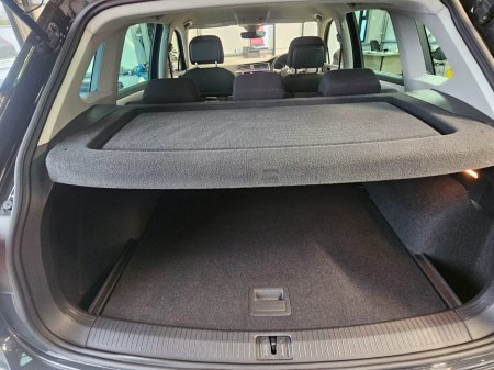 2020 Volkswagen Tiguan 2.0 TDI 150HP Comfortline DSG €27,950 thumbnail