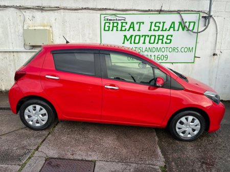 2016 Toyota Vitz 1.0 VVT-i 3Dr Terra €11,250