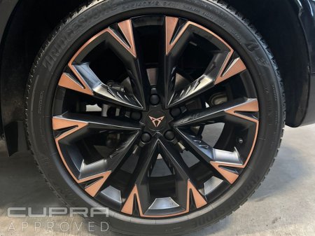 2025 Cupra Formentor *AUTO* 1.5 eTSI 150hp DSG €42,995 thumbnail