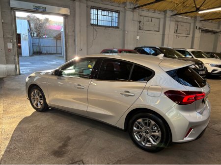 2025 Ford Focus TITANIUM 5DR 1.0T 125 MHE €27,499 thumbnail