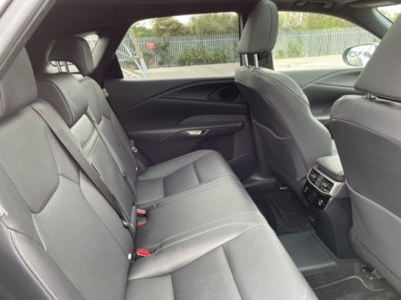 2023 Lexus RX 450h+ Plug-in Hybrid Luxury AWD // Remote Central Locking // Heated Mirrors // Power Folding Mirrors // USB Connection // Apple Carplay €74,945 thumbnail