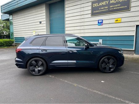 2023 Volkswagen Touareg N1 2 Seat Commercial Van €59,950