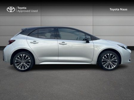 2024 Toyota Corolla COROLLA HYRBID L/SPORT HB €34,444