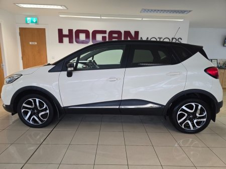 2017 Renault Captur * Jan 2026 Pricing * Signature 1.5 DCI 5DR H/B * Best Spec * €13,750