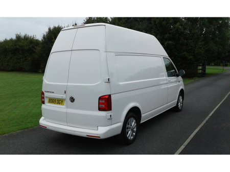 2020 Volkswagen Transporter T30 HIGHLINE TDI P/V €17,950