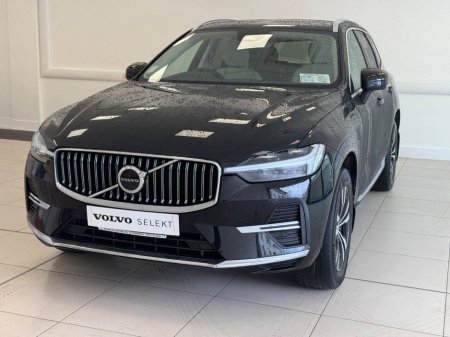 2023 Volvo XC60 T6 Recharge PHEV 350hp AT8 Core €57,500