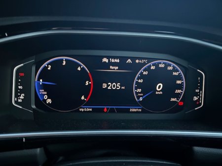 2023 Volkswagen T-Roc 2.0 TDI 116HP R-Line M6F Top spec €31,995 thumbnail