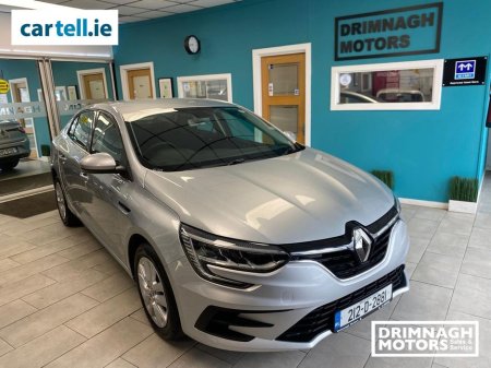2021 Renault Megane Play TCE 120 6dfull 4DR €15,950