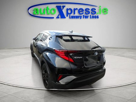 2021 Toyota C-HR HIGH SPEC LEATHER PACK 1.8 Hybrid G MODE NERO SAFETY PLUS €25,995 thumbnail