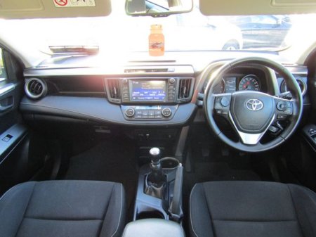 2016 Toyota Rav4 RAV4 2.0d-4d Luna 4DR €15,950 thumbnail