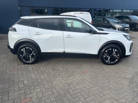 2025 Peugeot 2008  €30,950