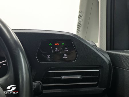 2023 Volkswagen Caddy Maxi Life (231) LIFE 2.0 TDI AUTOMATIC 7 SEATER €39,995 thumbnail