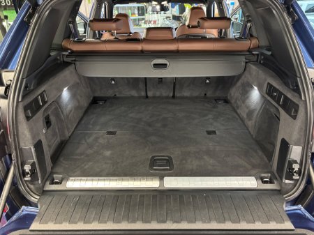 2021 BMW X5 xDrive45e M Sport €52,900 thumbnail