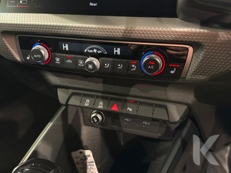 2022 Audi A1 S-LINE - YELLOW/BLACK TWO TONE - PADDLE SHIFT - CRUISE CONTROL - HEATED SEAT - DIGITAL DASH - REVERSE CAMERA €25,950 thumbnail